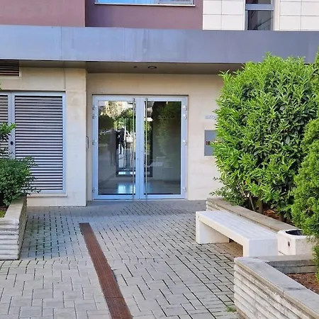 Луксозен Тристаен Апартамент В Младост 3 Apartment