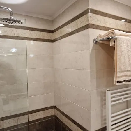 Луксозен Тристаен Апартамент В Младост 3 Apartment Sofia