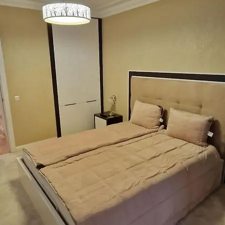 Луксозен Тристаен Апартамент В Младост 3 Apartment *