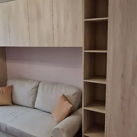 Луксозен Тристаен Апартамент В Младост 3 Apartment *